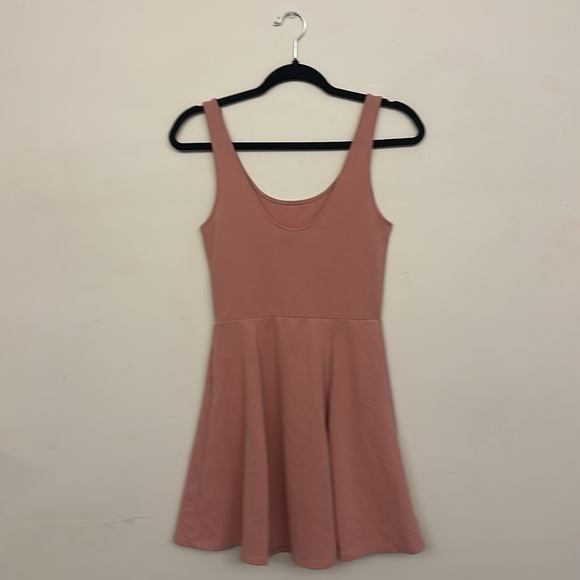 Pink dress - Picture 2 of 2